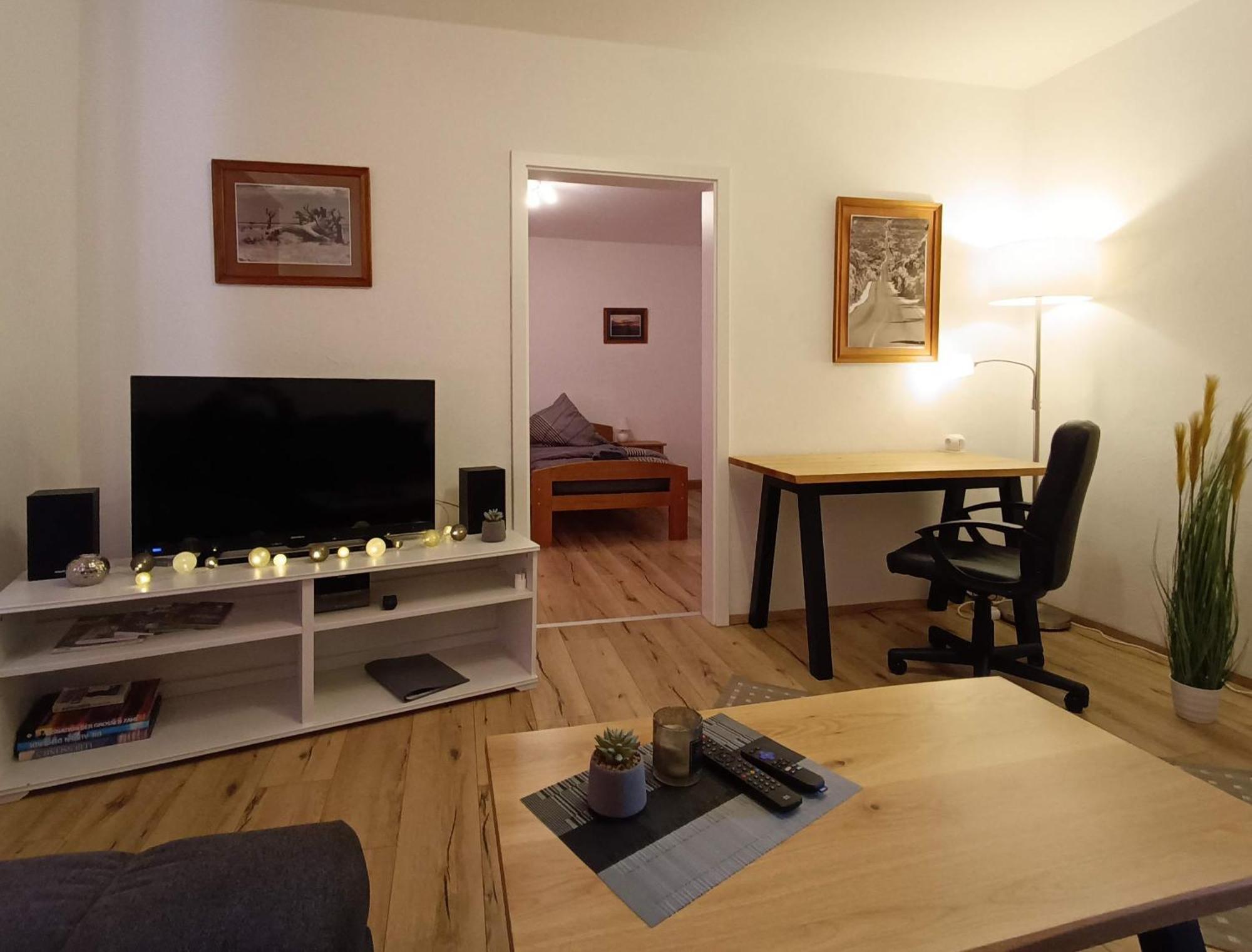 Ferienwohnung Am Rathaus Ландштуль Номер фото